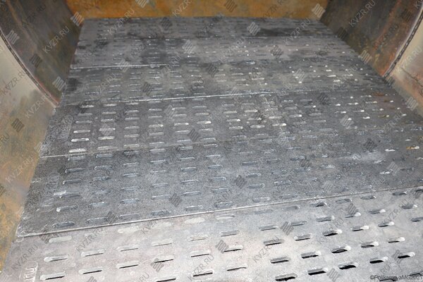 Колосниковая топка парогенератора на угле 1000 кг 130 С